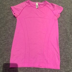 Ivivva fitted tee